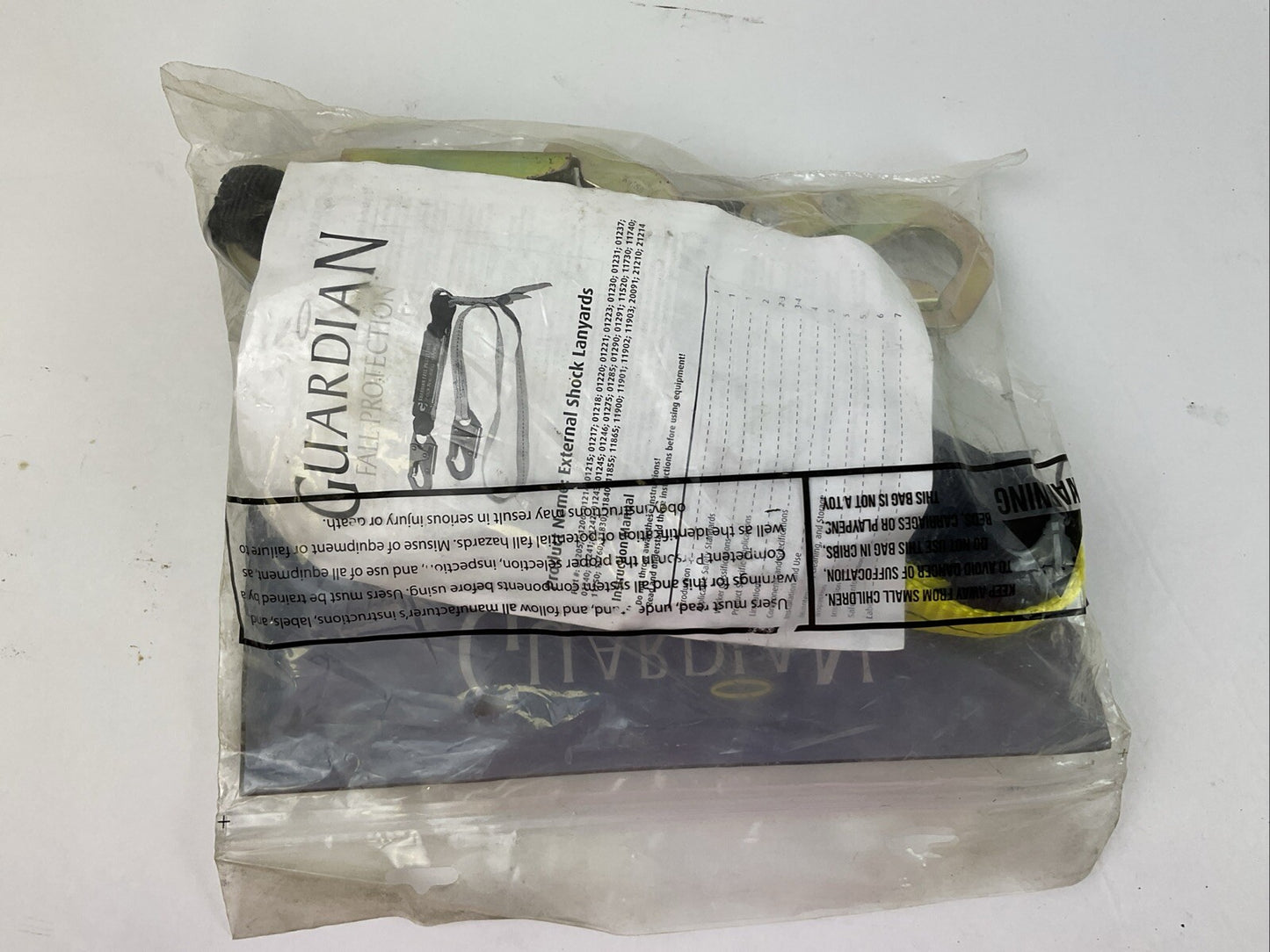 GUARDIAN FALL PROTECTION 01214 3 FOOT SINGLE LEG SHOCK ABSORBING LANYARD