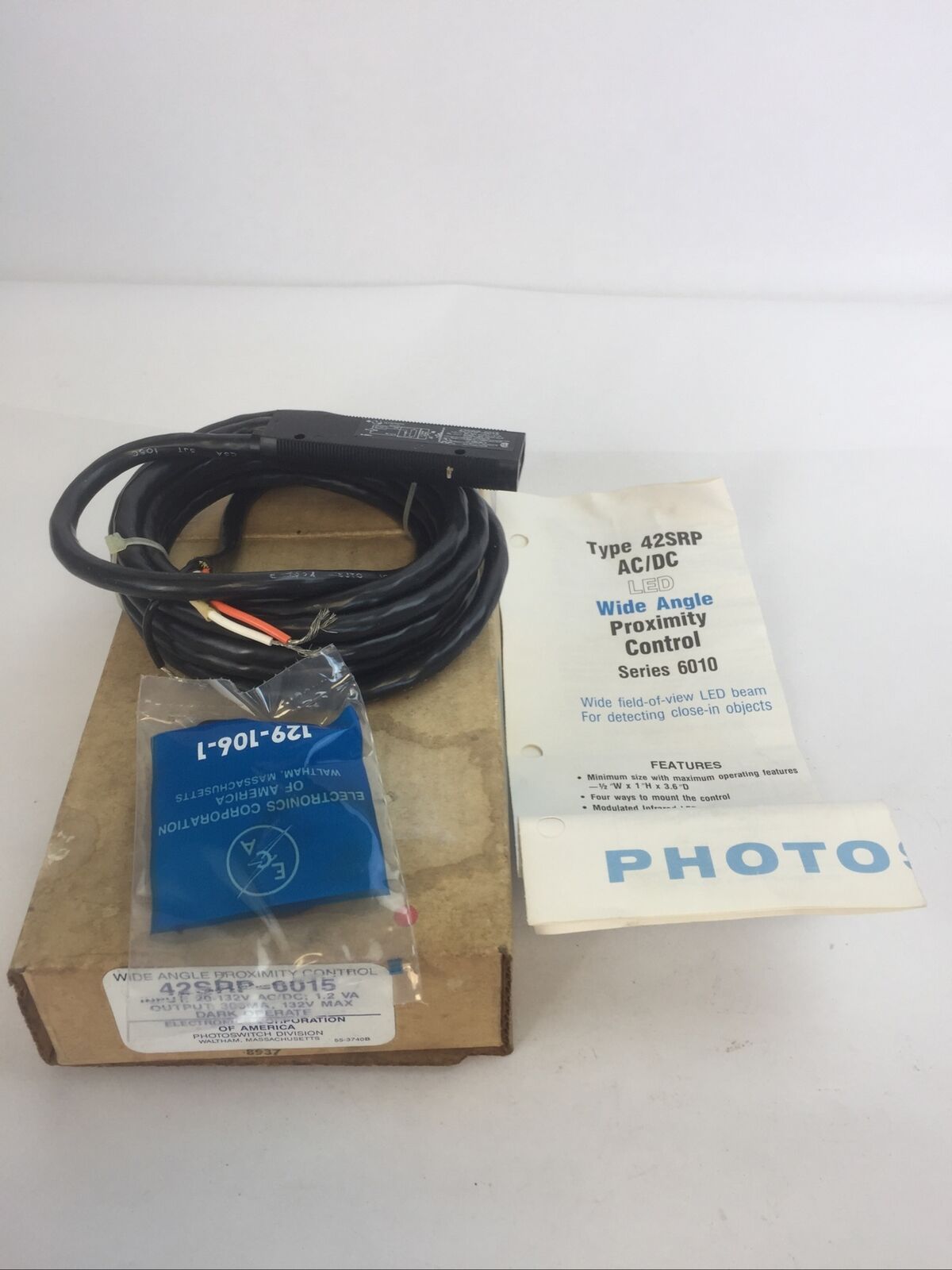 PHOTOSWITCH 42SRP-6015 WIDE ANGLE PROXIMITY CONTROL OUTPUT 300MA 132V INPUT