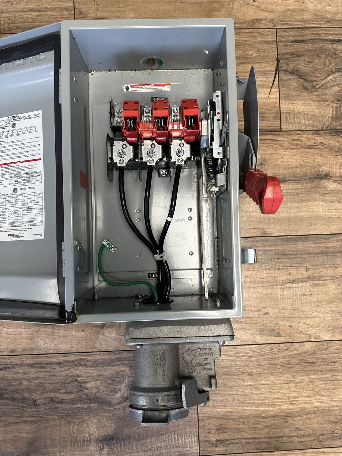 SIEMENS HNF362JCH NON-FUSIBLE HD SAFETY SWITCH TYPE 60A 600VAC 250VDC