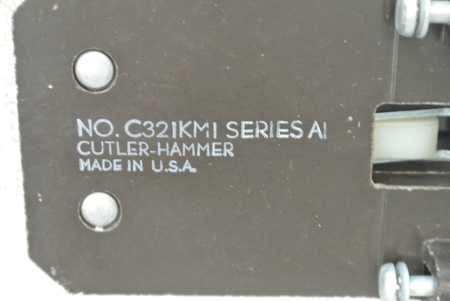 CUTLER-HAMMER C321KM1 MECHANICAL INTERLOCK KIT / SIZE 0-1 / NEW SURPLUS