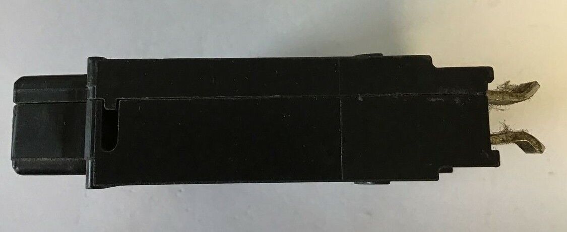 SQUARE D QO120K ALLEN WRENCH CIRCUIT BREAKER 20A 120/240VAC 50/60HZ  1POLE