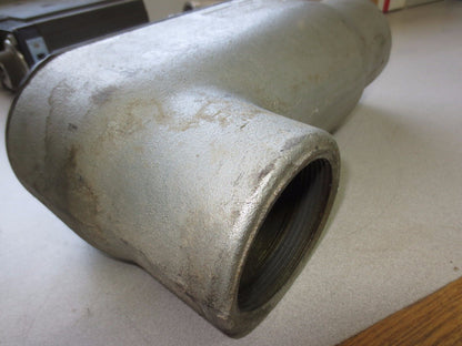 CROUSE-HINDS 3LB CONDULET 2-1/2"-3"