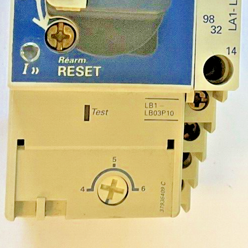 TELEMECANIQUE LB1-LB03P10 MOTOR STARTER W/ LD1-LB030 , LA1-LB017 660VAC