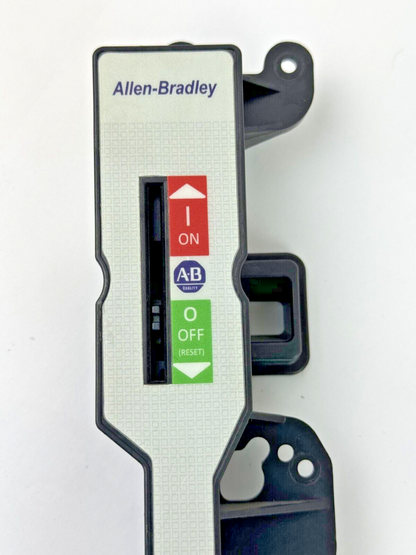 ALLEN-BRADLEY-140G-H-FMX04 SER. A-Breaker, Flex Cable Operator, Metal Handle 4'L