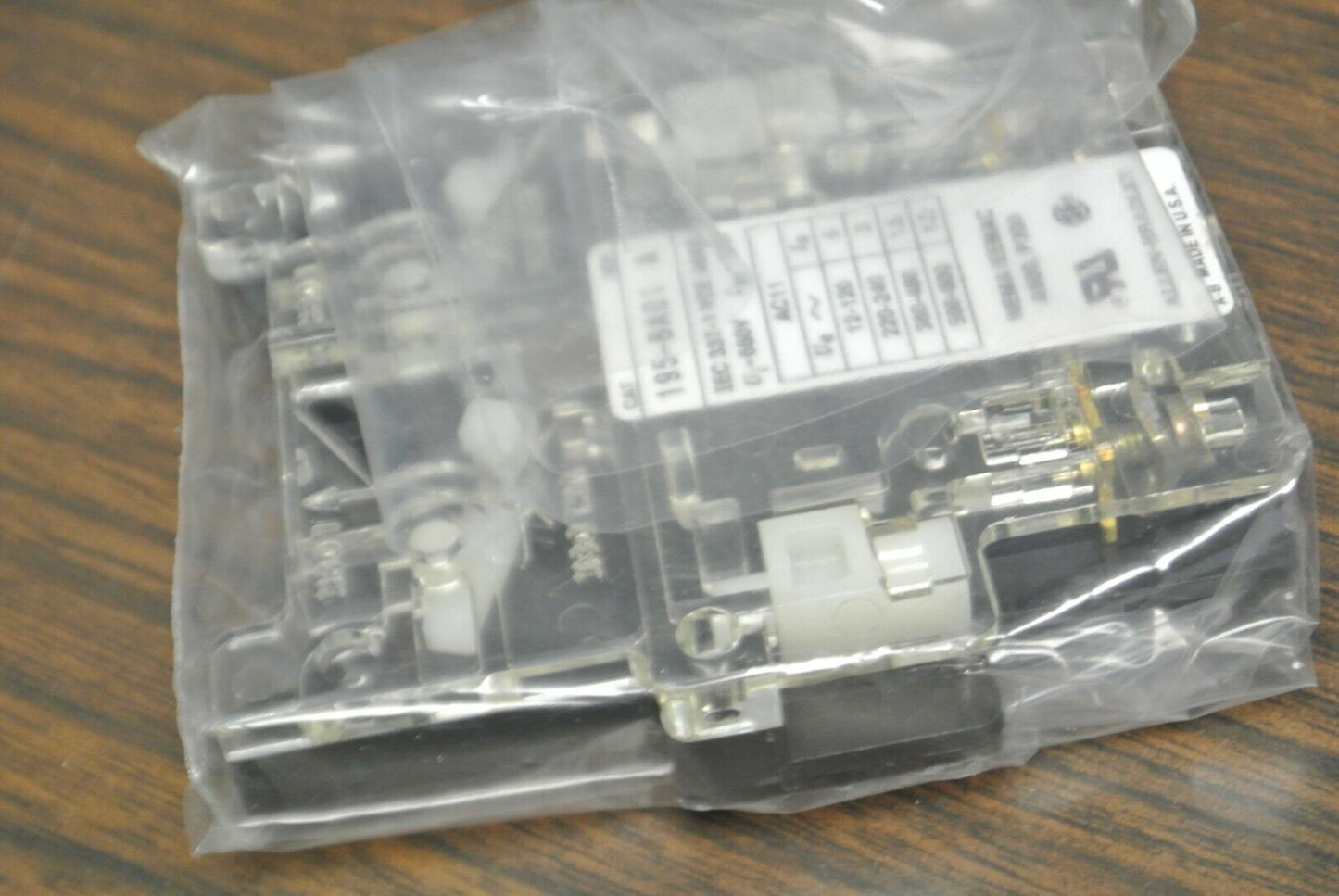 LOT of 5 / ALLEN-BRADLEY 195-BA01 AUXILIARY SWITCH / AUX. CONTACT / NEW SURPLUS