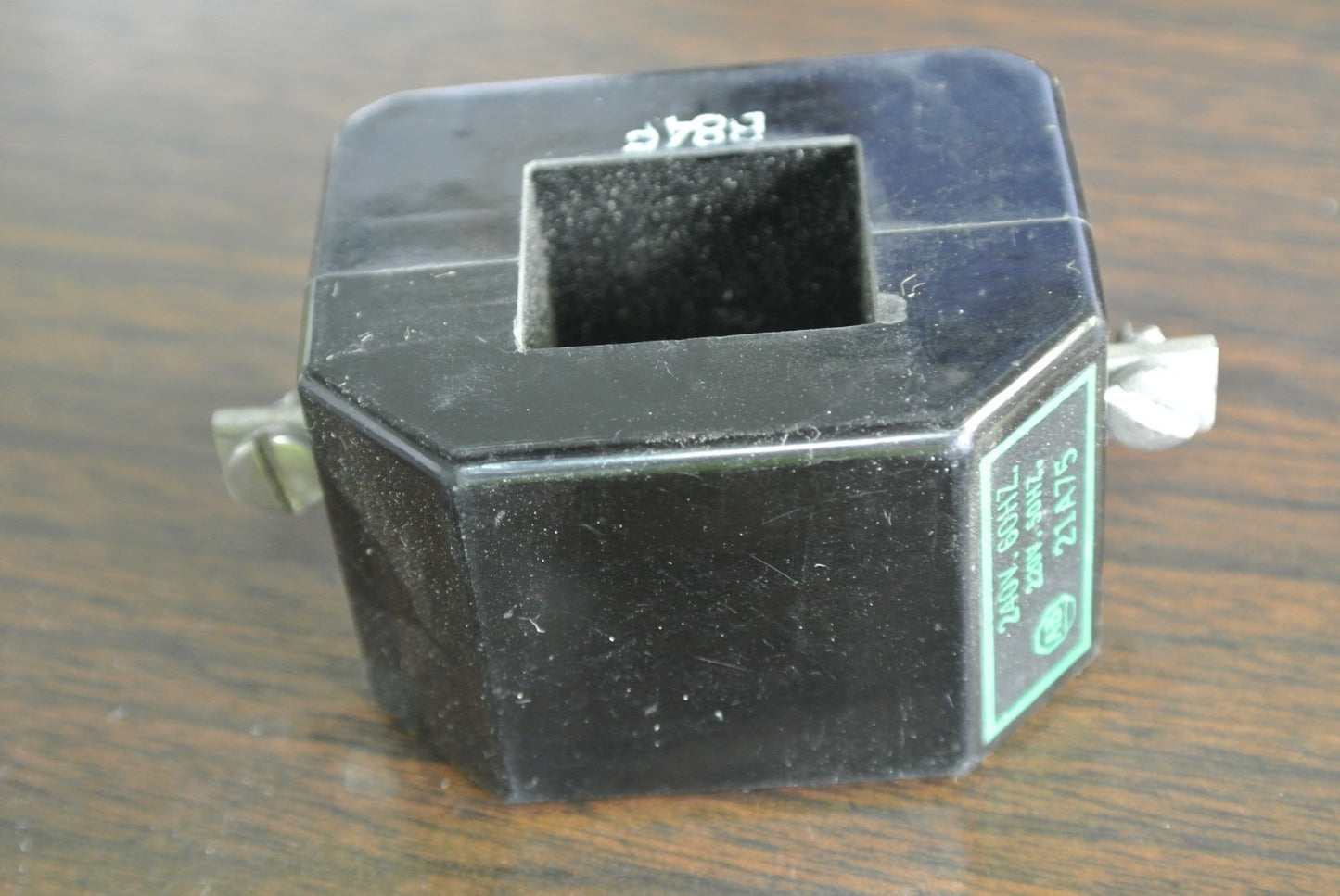 ALLEN-BRADLEY 21A75 COIL - 240V/60Hz, 220V/50Hz  NEW SURPLUS