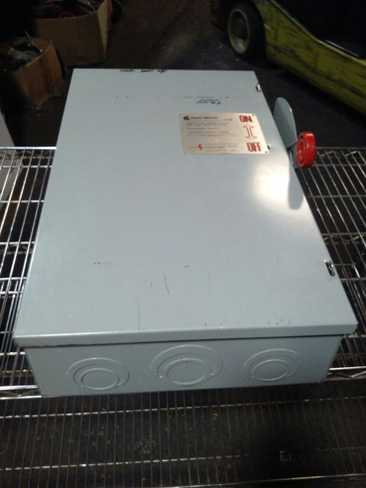 POWERMASTER EATON H364NFK, SAFETY SWITCH, 200A, 600V/250DC, 3P, 150 H.P., USED