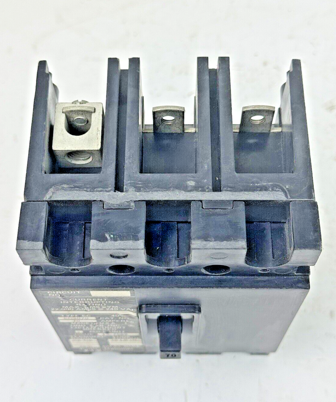 CUTLER-HAMMER - EC3070- CIRCUIT BREAKER - 70 A, 240 VAC, 3 POLE