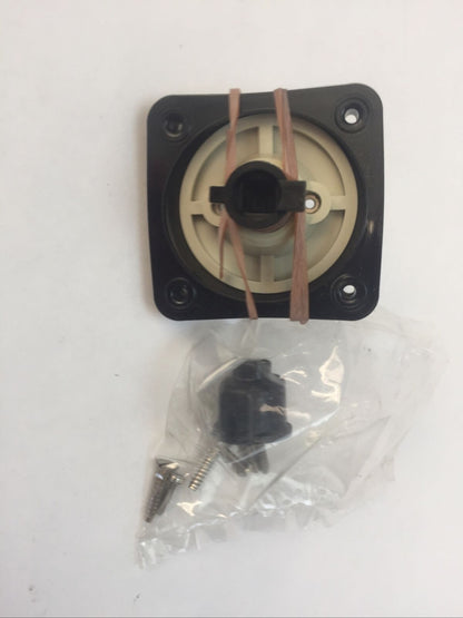 KLOCKNER MOELLERT DE-T2 DRIVE FOR REAR MOUNTING SWITCH (LOT OF 5)