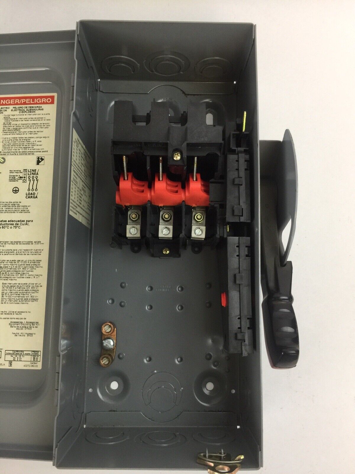 SQUARE D HU361EI NON FUSIBLE SAFETY SWITCH 30AMP 600VAC 600VDC SERIES F05 TYPE 1
