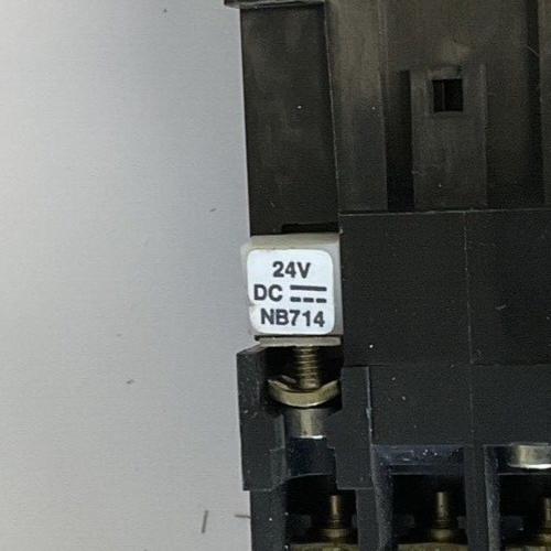 ALLEN BRADLEY 700DC-F310* CONTROL RELAY  SER.C 31E 10A 660V