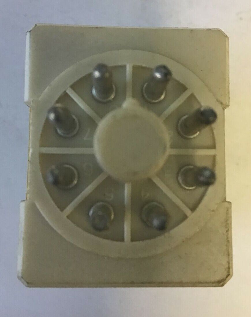 IDEC RR2P-U RELAY 110VDC ***LOTOF2***