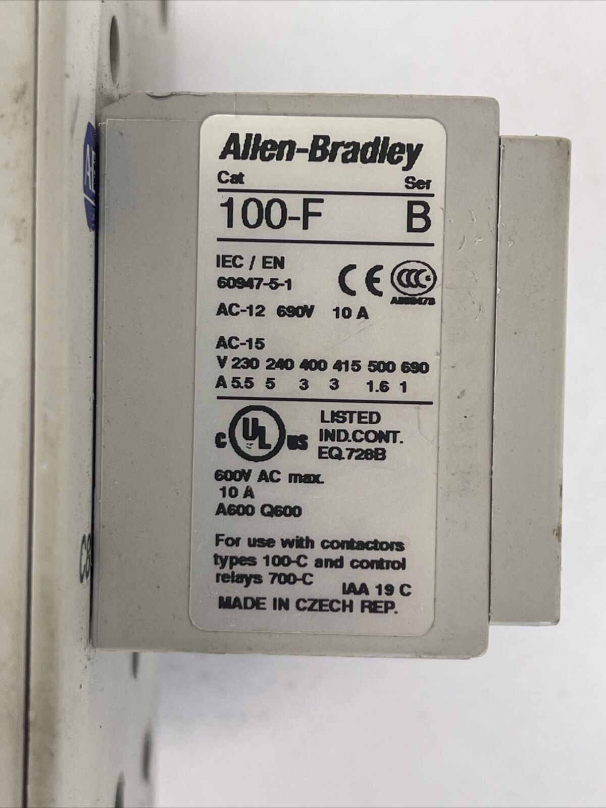 ALLEN BRADLEY 100-C85D*00 SER A CONTACTOR 600VAC 100A COIL 24VDC 60HP 100-F