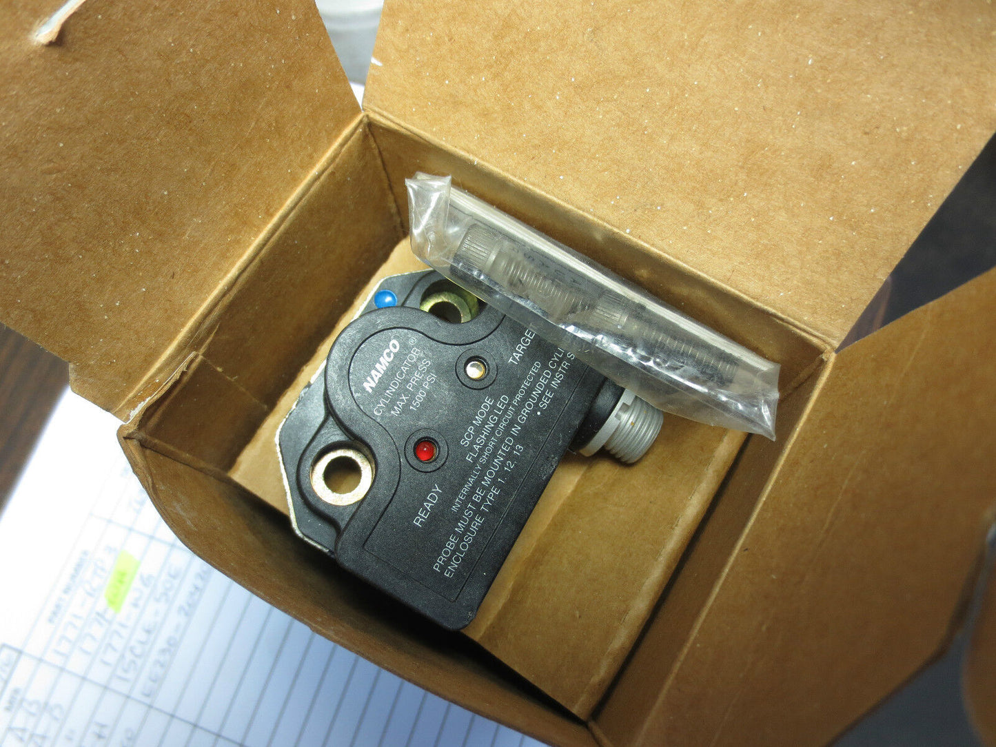 NAMCO EE230-20420 CYLINDICATOR PROXIMITY SWITCH 1.025 PROBE LENGTH - NEW SURPLUS