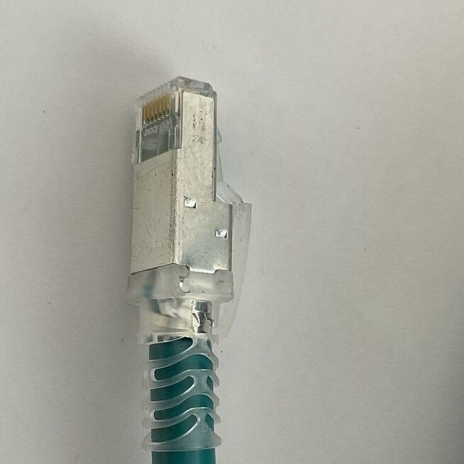 ALLEN BRADLEY 1585J-M4HBJM-15 ETHERNET MEDIA CABLE RJ45 PATCH CORD SER.A 15M