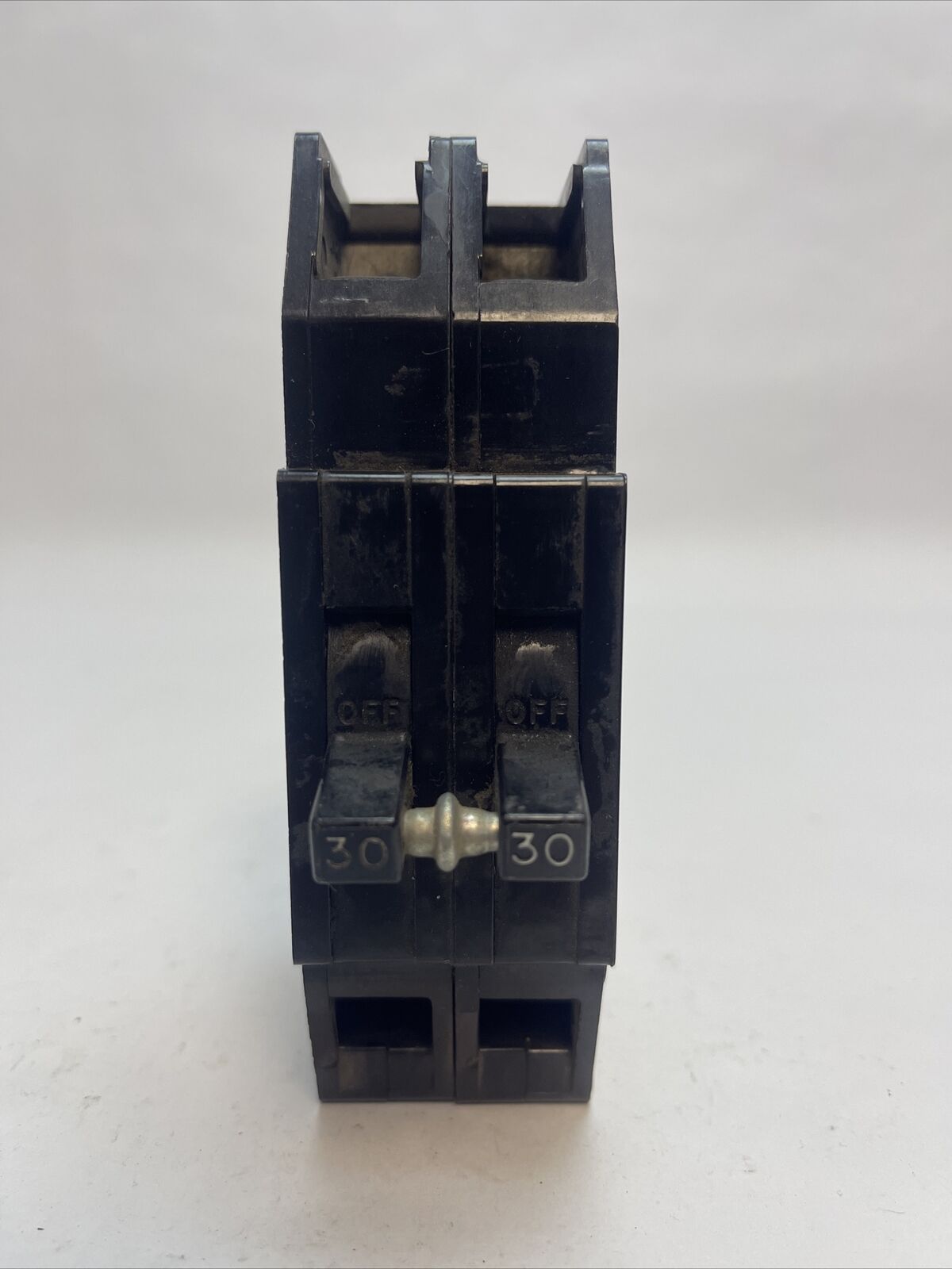 CHALLENGER QC30 CIRCUIT BREAKER 30/30A 120/240VAC 2POLE