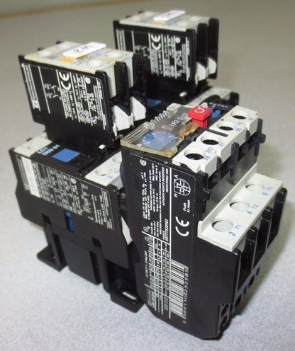 TELEMECANIQUE LC1 D09 1 CONTACTOR (2) + LA1 DN 20 (2) + LR2 D13 TIMER