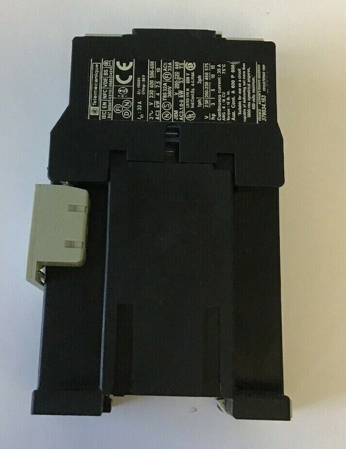 TELEMECANIQUE LP1D1810 CONTACTOR 600VAC
