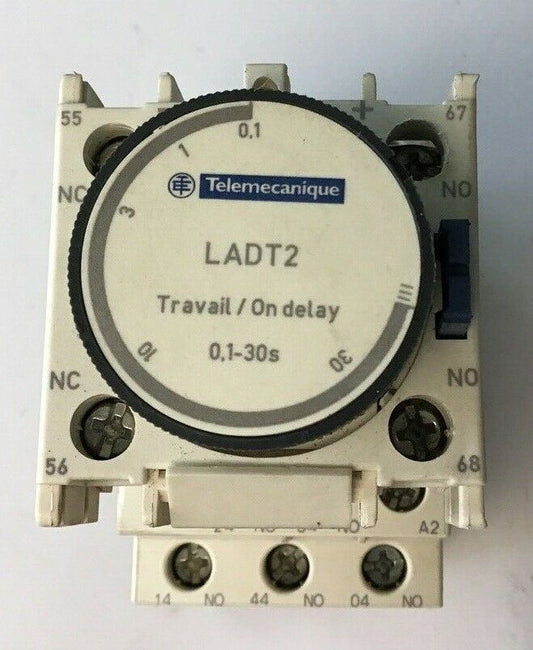 TELEMECANIQUE CAD50 CONTACTOR 10A 690V 6KV W/ LADT2 TIME DELAY 0.1-30S