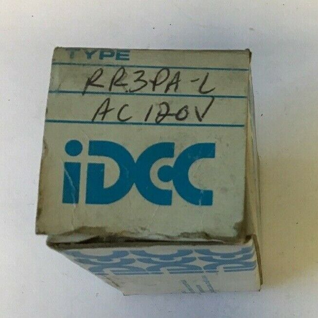 IDEC RR3PA-L GENERAL PURPOSE RELAY 120VAC