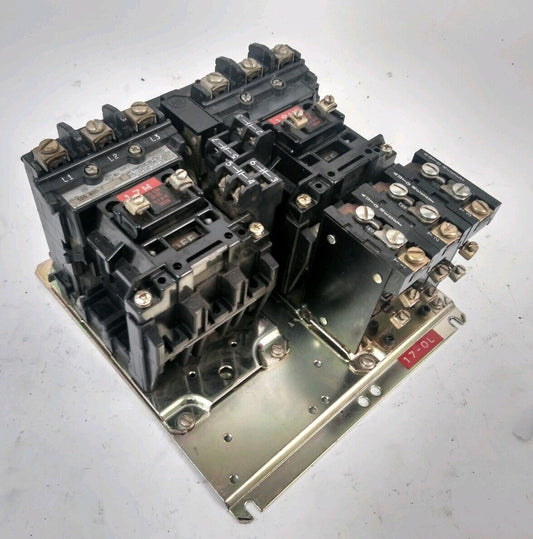 ALLEN-BRADLEY 505-BOD-7 SIZE 1 REVERSING STARTER  27A 600V 210HP 120V COIL B31