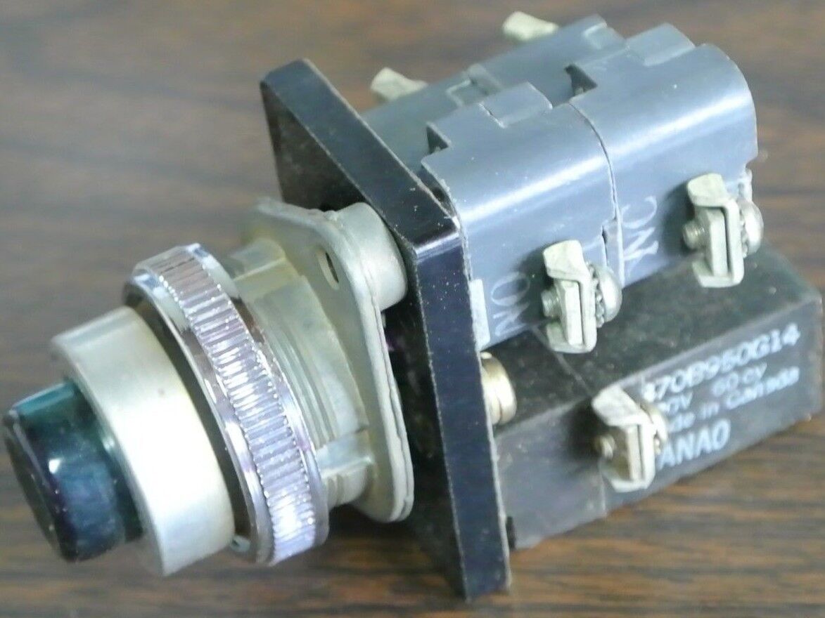 WESTINGHOUSE OTPFP3 - PUSH TO TEST LIGHT - GREEN LENS - 120V - NEW SURPLUS