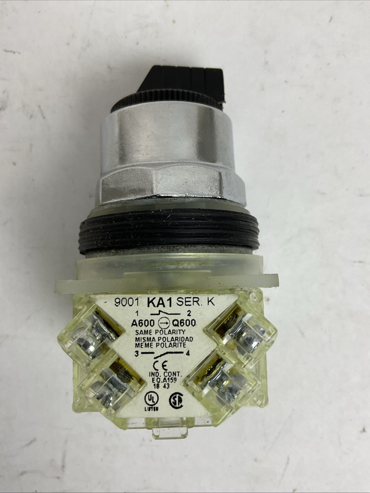 SCHNEIDER 9001KS43BH2 SELECTOR SWITCH BLACK KNOB 3 POSITIONS