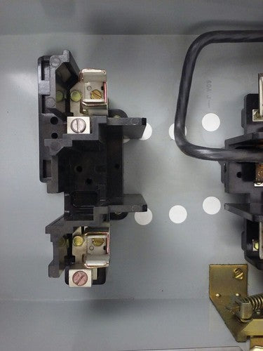  GE TH2262RDC, SAFETY SWITCH, MOD 10, 30A, 600VAC/250VDC, MAX H.P. 35, TYPE 3R4