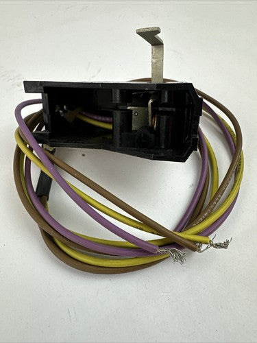 GE TFKBAAR BELL ALARM SWITCH F225 C/B ACCESSORY 5A 240VAC4