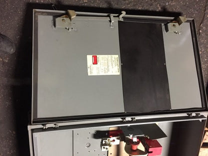 SQUARE D HU225AWK SAFETY SWITCH SINGLE THROW 400 AMP 240 VAC 250 VDC NOT FUSIBLE3