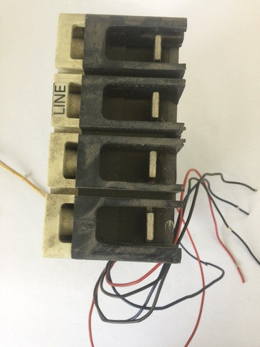 CUTLER HAMMER CIRCUIT BREAKER KD4400F 400A 4P 600VAC 250VDC KT3300T SNT3P11K6