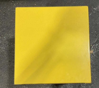 EAGLE MFG. 1904 SAFTEY STORAGE CABINET 4 GALLON4