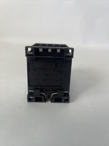 SIEMENS 3RT2015-1AB01 CONTACTOR 600VAC 20A COIL 24V 50/60HZ 3RT2916-1BB00 SURGE8