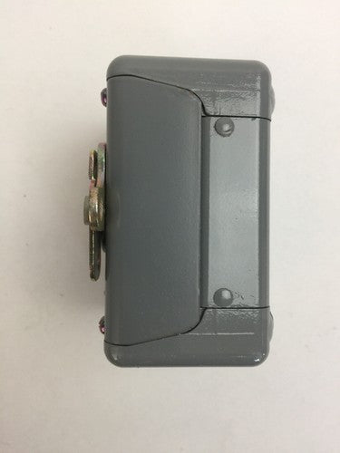 ITE H211BL1 HEAVY DUTY NEMA 1 STOP PUSHBUTTON W/LOCK OFF 600VAC STATION ENCLOSUR5