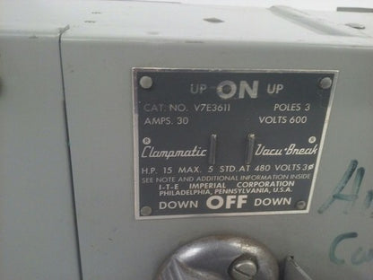 ITE V7E3611 TWIN PANNELBOARD VACU BREAK CLAMPMATIC SWITCH 3P 3PH 30A 600V 20HP2