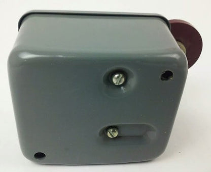 ALLIS CHALMERS  CLASS 6133 14-961-330-48-005 LIMIT SWITCH, NEW SURPLUS, 149613304