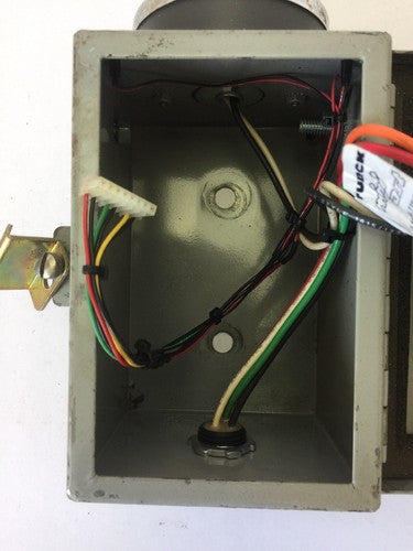 STRATOLITE #105 SAE-R(2)-72 D.O.T. PM-392 ENCLOSURE10