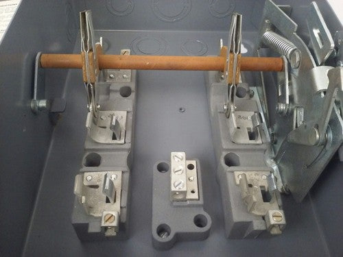 FPE 1622 1622R TYPE A FUSIBLE SAFETY SWITCH 3P, 60A, 240V, 3 WIRE, 2 BLADES 5