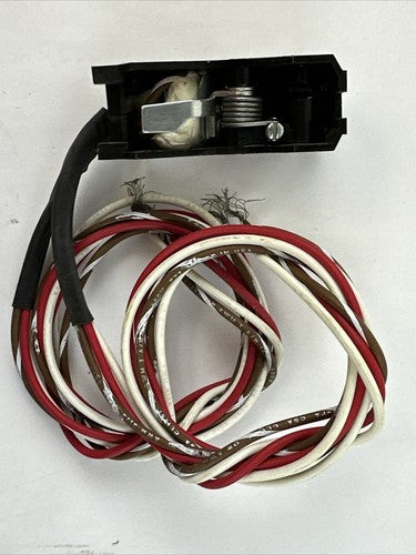 GE TFKASA2AB2 6A 240VAC 286A7734P22 AUXILIARY SWITCH F225 C/B ACCESSORY5