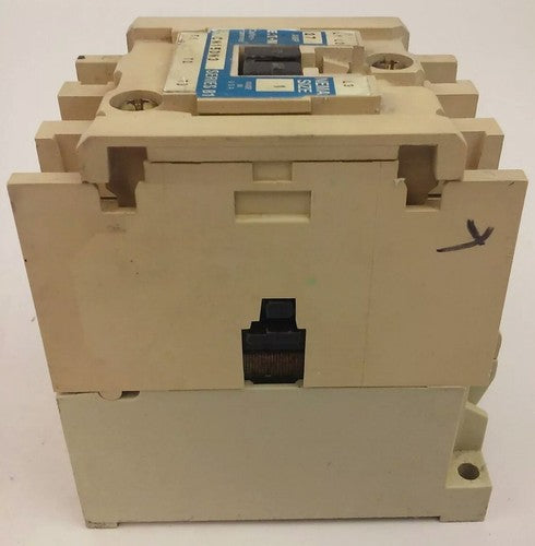 CUTLER HAMMER CN15DN3, SER. B1, CONTACTOR, 3PH, 3P, 27A, 600V, 10HP, 60HZ, NEW5