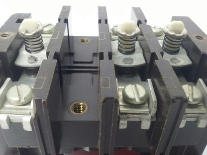 CUTLER HAMMER C10AN30A MAGNETIC CONTACTOR W/O INTERLOCK, 120V 60HZ COIL, C10AN32