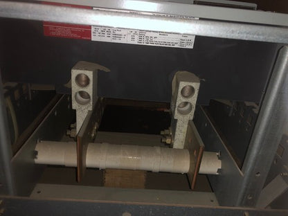 GE APNB1802FB Panelboard 1Ph 3Wire 120/240VAC APNB Bolt-On Style 250A4