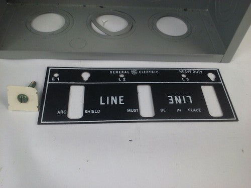 GE TH4324 MODEL 7 FUSIBLE SAFETY SWITCH 3P 200A 240V 60HP TYPE 1 INDOOR 6