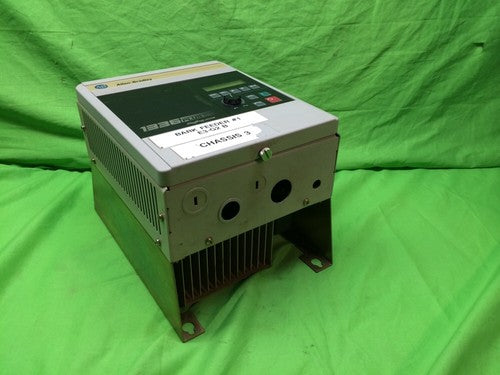 ALLEN BRADLEY FREQUENCY DRIVE 1336F-BRF50-AN-EN 1201-HCS1 5HP, 1201-HCS1, 5V4
