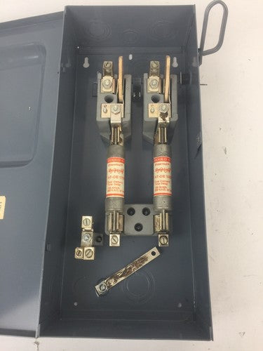 WADSWORTH 8712N ENCLOSED FUSIBLE SAFETY SWITCH 100A 240VAC 3 POLES AT-DE 100R7