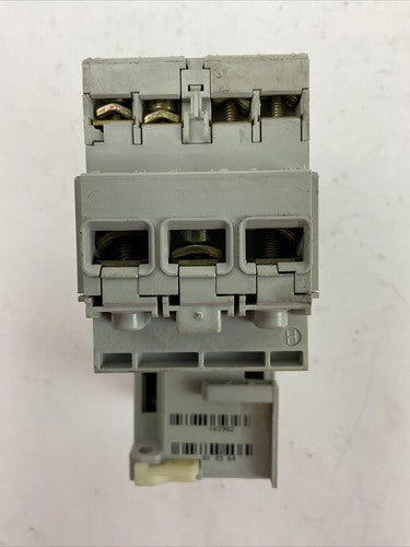 ALLEN BRADLEY STARTER (100-C12D*10 COIL 24VDC + 193-EA1EB 1.6-5.0A)4