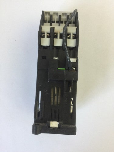 SIEMENS 3TF4222-0B CONTACTOR 15HP 600VAC 30A 2S+2O/2NO+2NC COIL 24VDC7