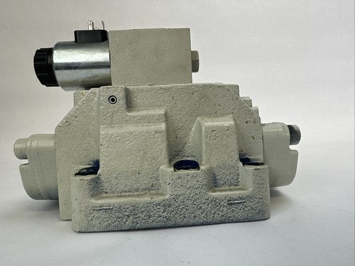 REXROTH R900937356 VALVE R9009150695