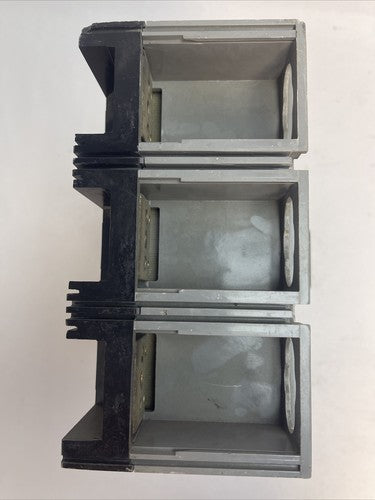 SIEMENS LXD63B600?? SENTRON CIRCUIT BREAKER 600AMP 600VAC 3POLE4