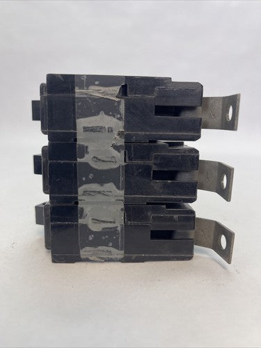 CUTLER HAMMER / WESTINGHOUSE QBHW3015H CIRCUIT BREAKER 15AMP 3POLE 240VAC5